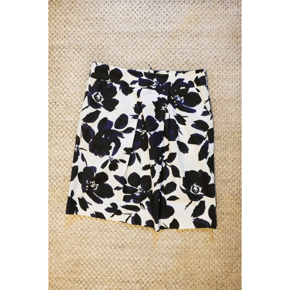 Beautiful Simply Vera Skirt